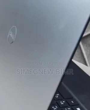 Photo - New Laptop Dell XPS 15 8GB Intel Core I5 SSD 512GB