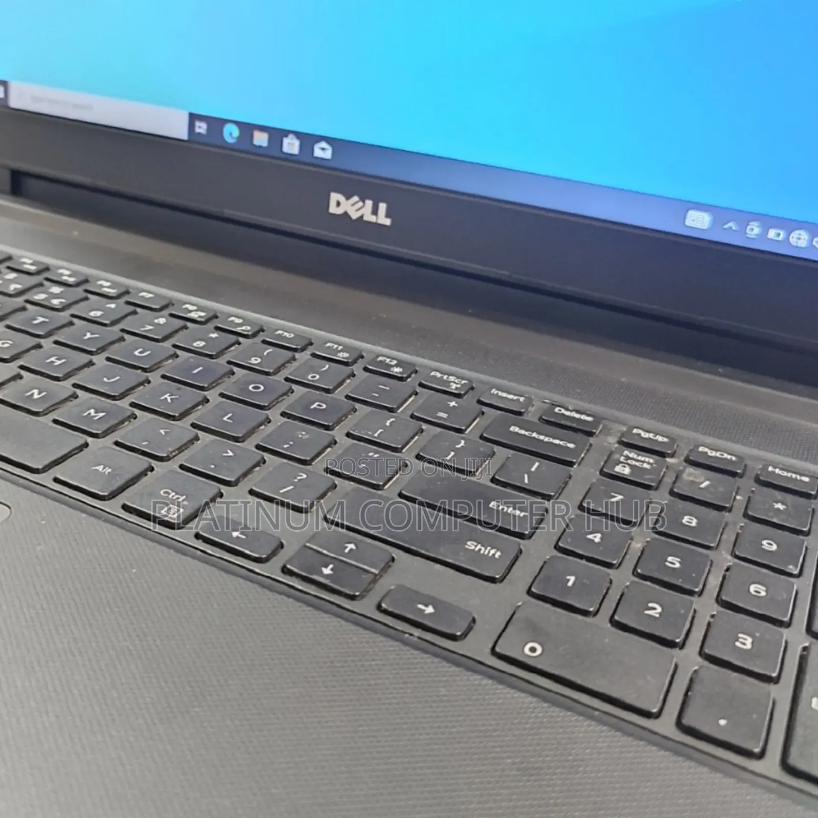 Laptop Dell Vostro 15 3000 8GB Intel Core i5 SSD 256GB