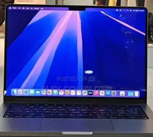 New Laptop Apple MacBook Pro M1 16GB Apple M1 Pro SSD 1T