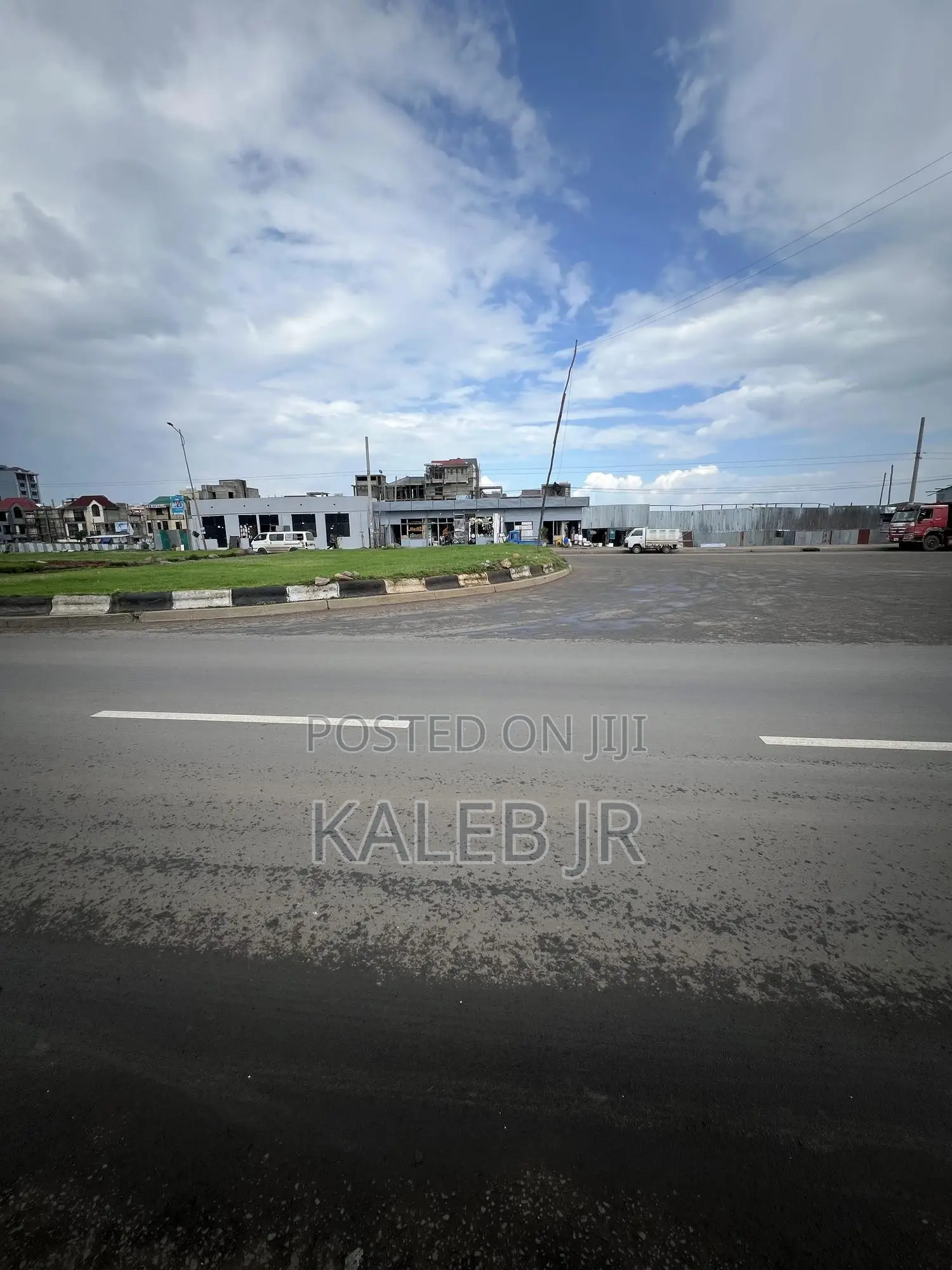 አስቸኳይ የሚሸጥ መሬት 500ካሬ