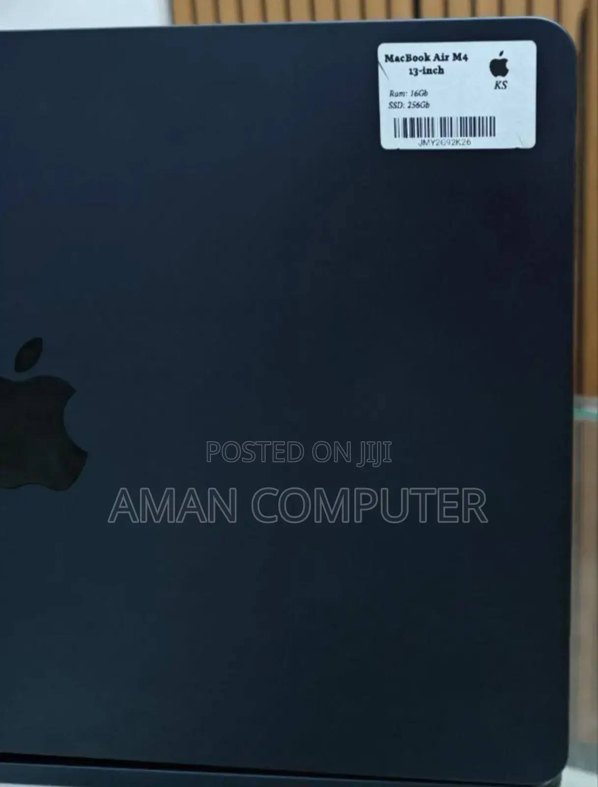 New Laptop Apple MacBook Air 2025 M4 13-Inch 16GB Intel SSD 256GB