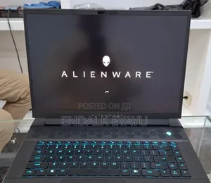 New Laptop Alienware M17x R2 16GB Intel Core I9 SSD 1T