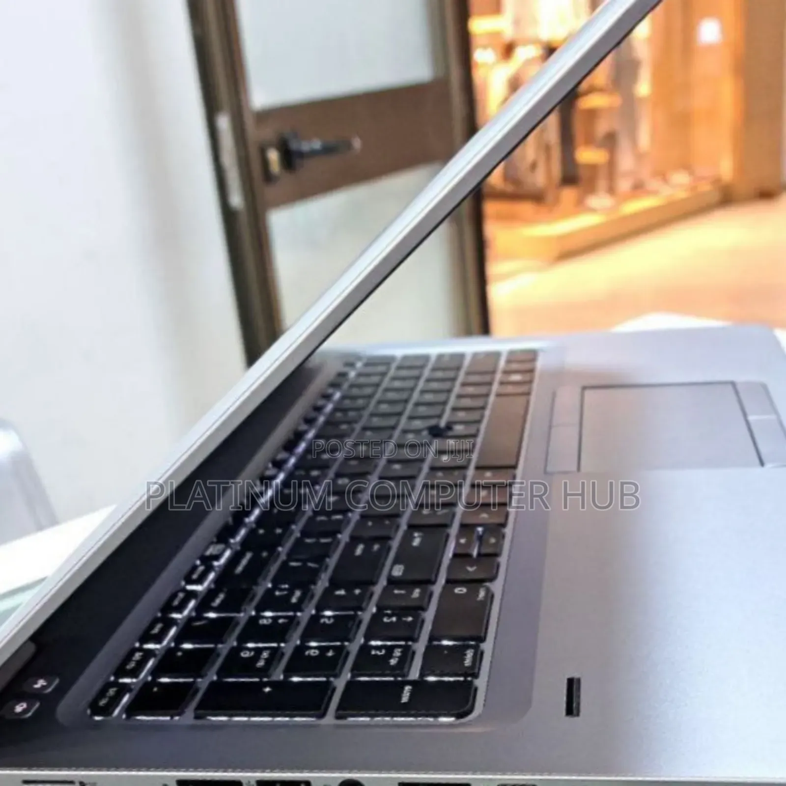 New Laptop HP EliteBook 840 G3 8GB Intel Core I5 HDD+SSD 750GB