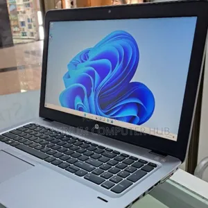 New Laptop HP EliteBook 840 G3 8GB Intel Core I5 HDD+SSD 750GB