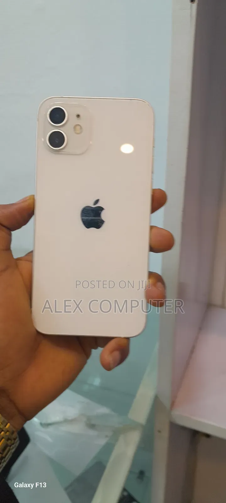 New Apple iPhone 12 64 GB White