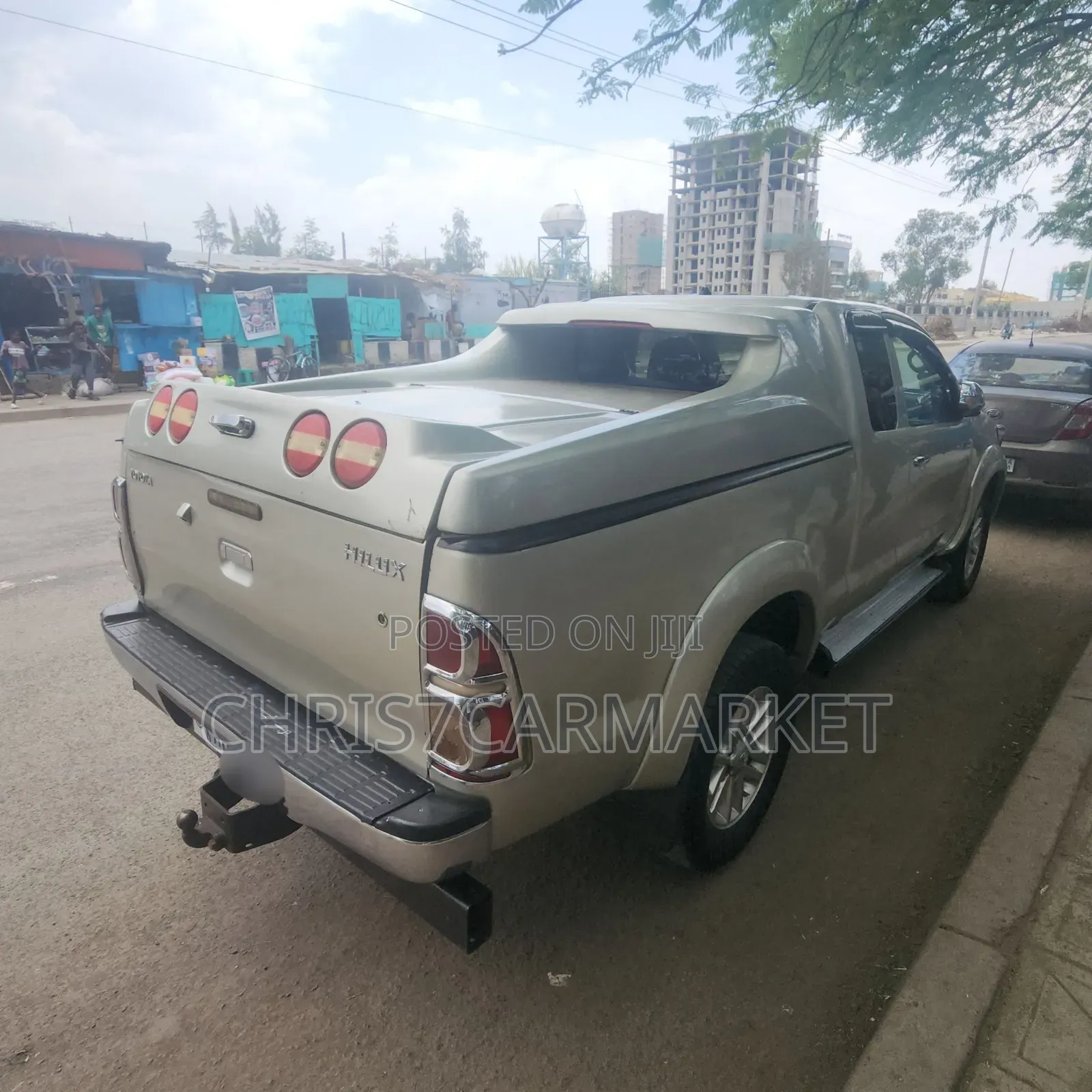 Toyota Hilux 3.0 D-4D 4x4 2014 Silver