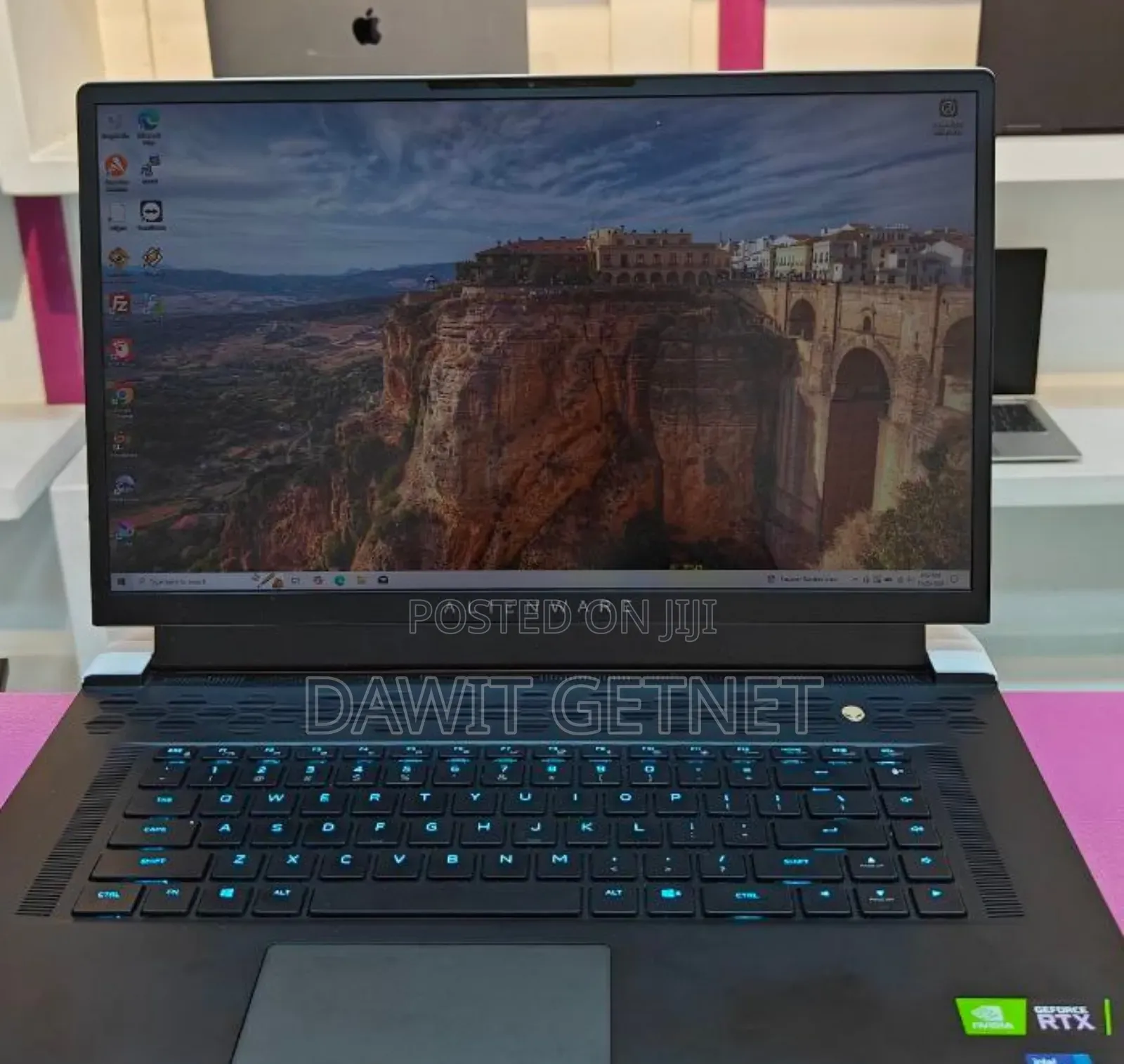 New Laptop Alienware M17x R2 16GB Intel Core I7 SSD 512GB