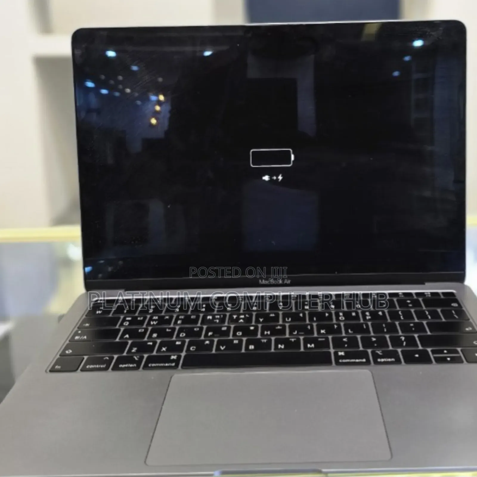 New Laptop Apple MacBook Air 2019 16GB Intel Core I5 SSD 512GB