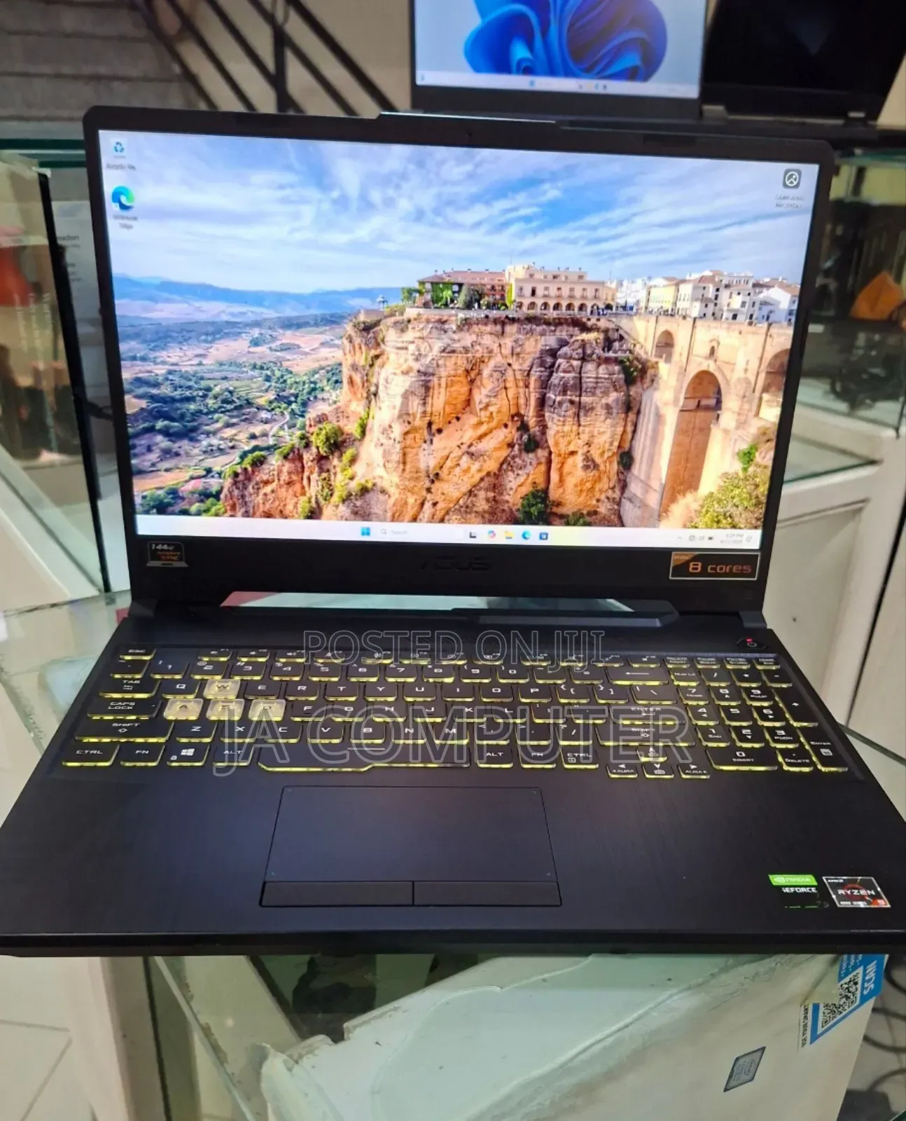 New Laptop Asus TUF Gaming A15 32GB AMD Ryzen 7 SSD 512GB