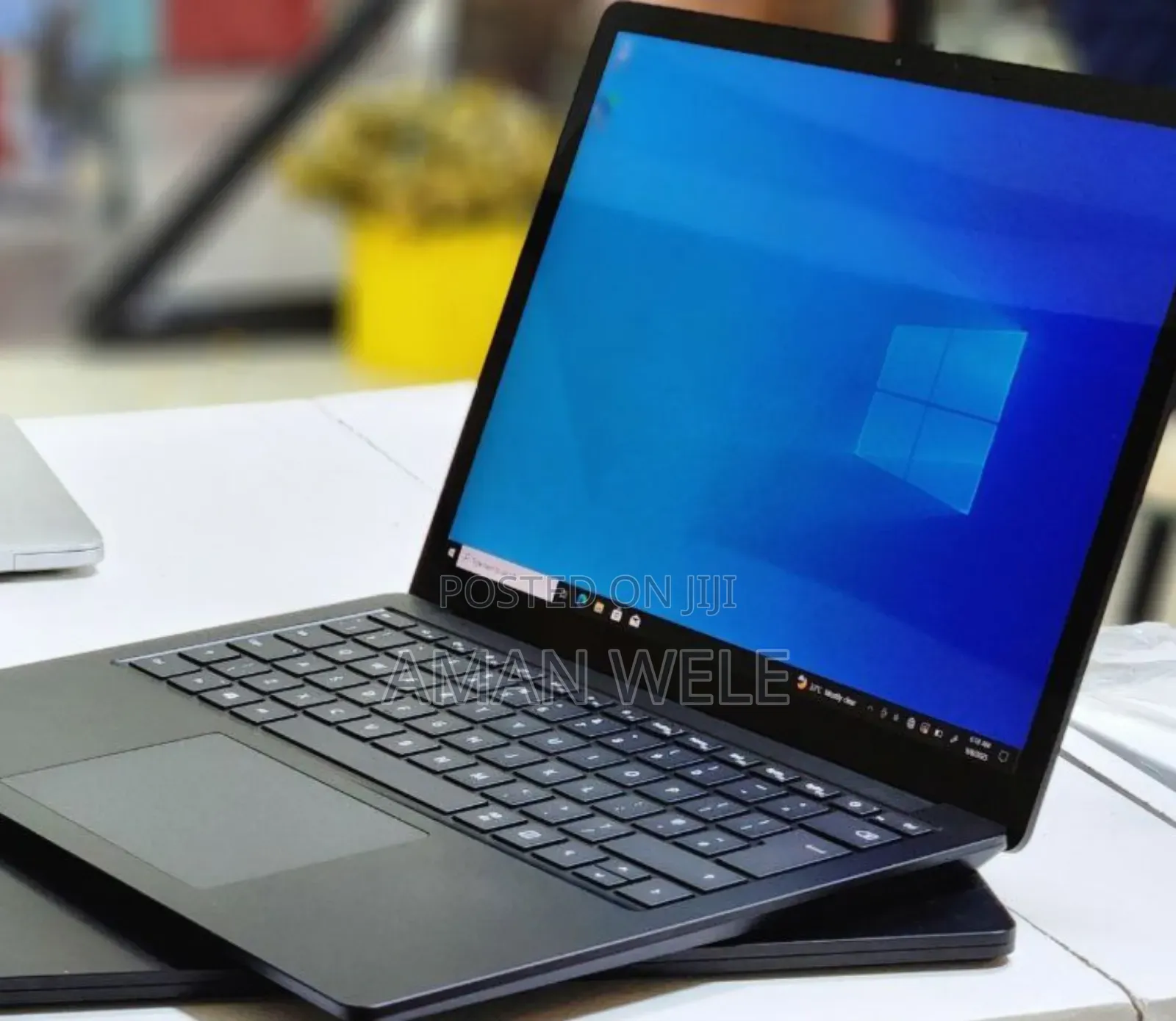 New Laptop Apple MacBook Pro 2019 16GB Intel Core I5 SSD 512GB