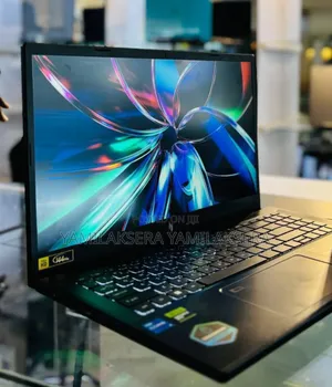 New Laptop MSI GL75 Leopard 16GB Intel Core I7 SSD 512GB