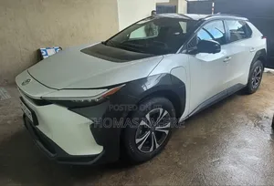 Photo - Toyota bZ4X 2023 White