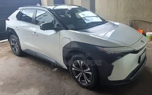 Toyota bZ4X 2023 White