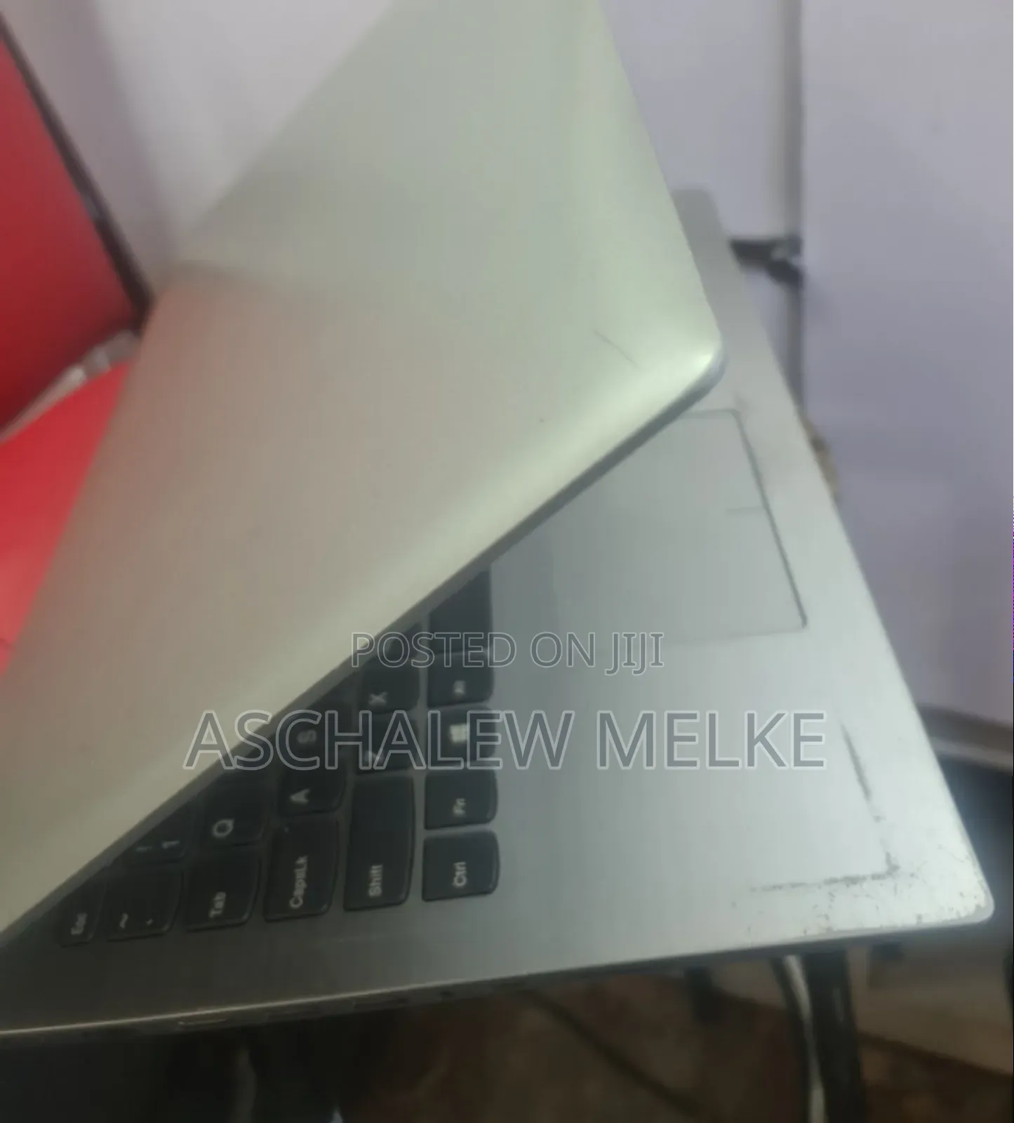 Laptop Lenovo Ideapad 3 8GB AMD Ryzen 5 HDD 1T