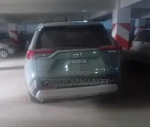 Toyota RAV4 TRD Off Road AWD 2023 Green