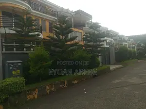 4bdrm Villa in J H Semix Real, Bole for sale