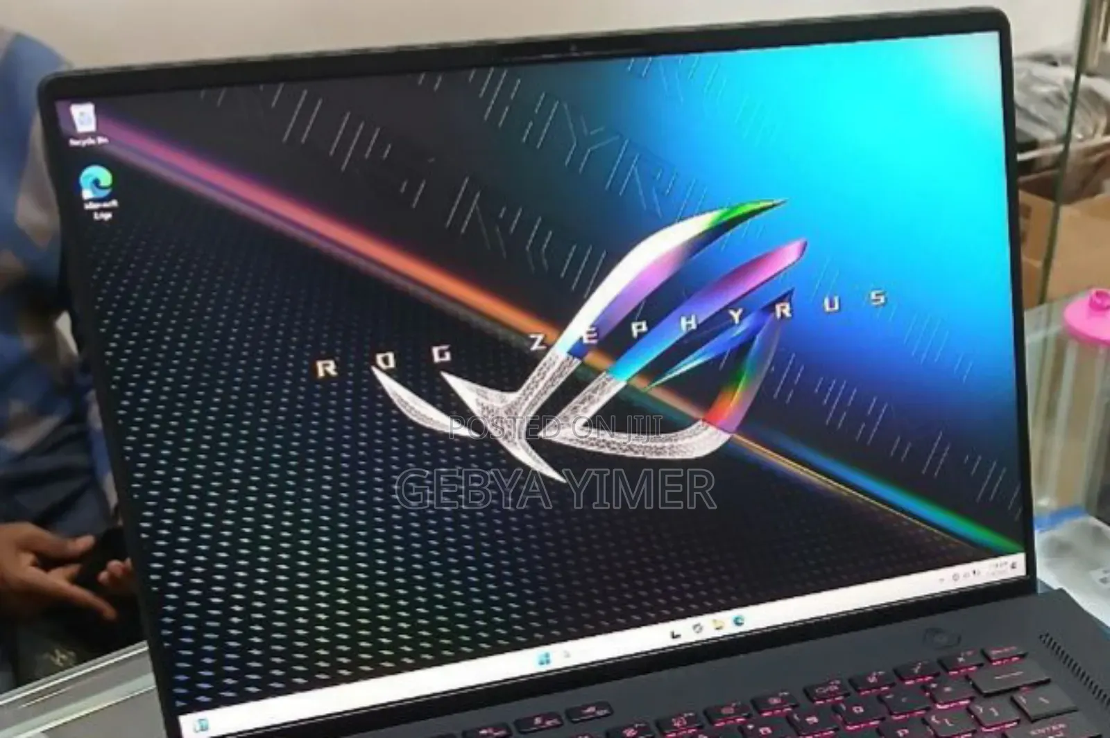 New Laptop Asus ROG Zephyrus G16 16GB Intel Core I9 SSD 1T