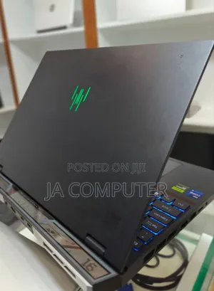 New Laptop Acer Predator Helios Neo 16 16GB Intel Core I9 SSD 1T