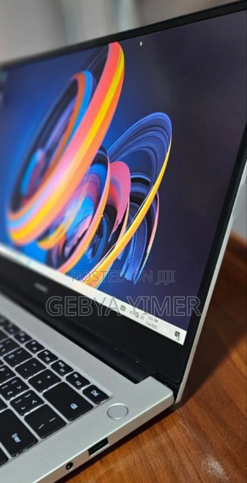 New Laptop Huawei MateBook 13 WRT-W19E 8GB Intel Core I5 SSD 512GB