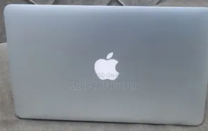 New Laptop Apple MacBook Air 2015 8GB Intel Core I5 SSD 256GB