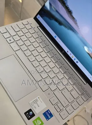 New Laptop HP Envy 13 16GB Intel Core I5 SSD 512GB