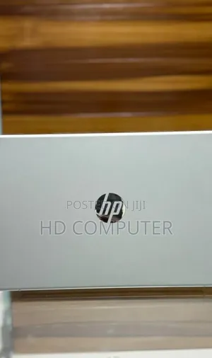 New Laptop HP EliteBook 830 G8 16GB Intel Core i7 SSD 512GB