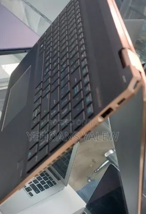 New Laptop HP Spectre 16GB Intel Core I7 SSD 512GB