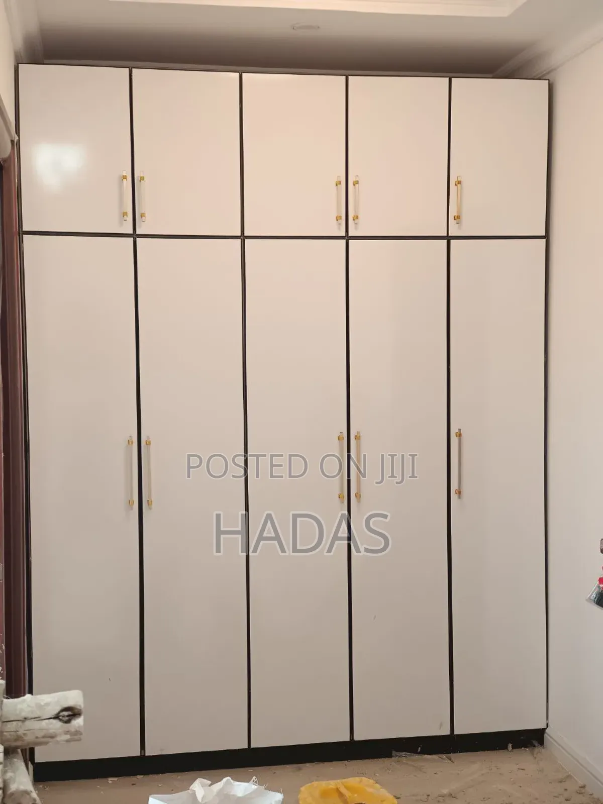 ላምኔት ቁምሳትን ከነ ተደራቢው 1.50