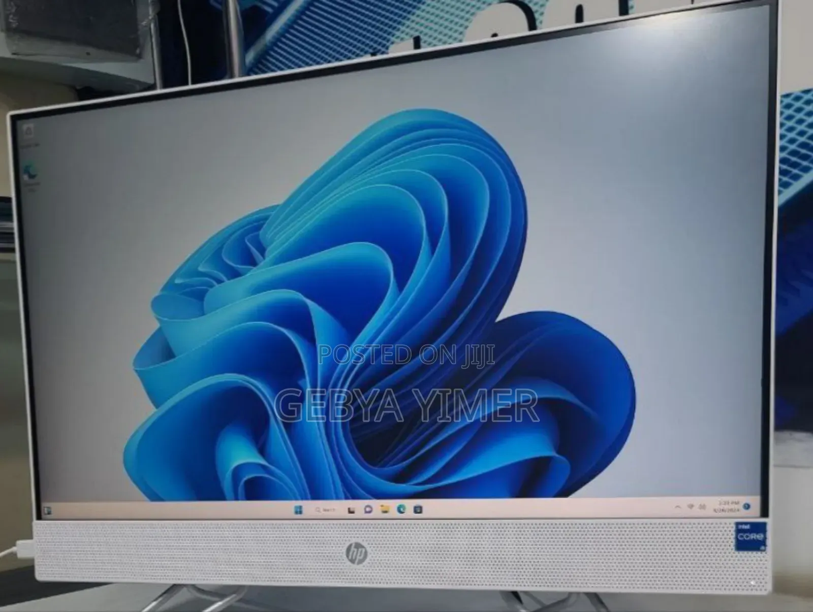 New Laptop HP OmniStudio X All-in-One 8GB Intel Core I5 SSD 512GB