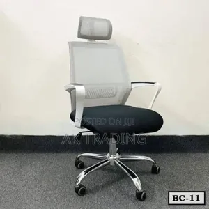 W B Color Comfortable Chair