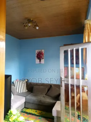 Furnished 3bdrm House in Yeka for sale