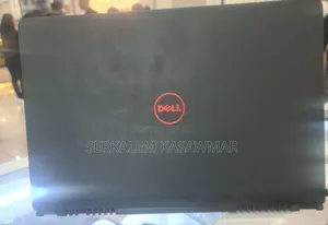 New Laptop Dell Inspiron 15 5577 16GB Intel Core I7 HDD+SSD 1T