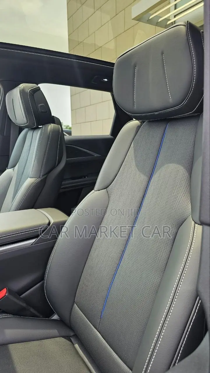 New Cadillac Lyriq 2024 White