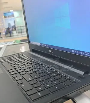 New Laptop Dell Vostro 15 3000 8GB Intel Core I5 SSD 256GB