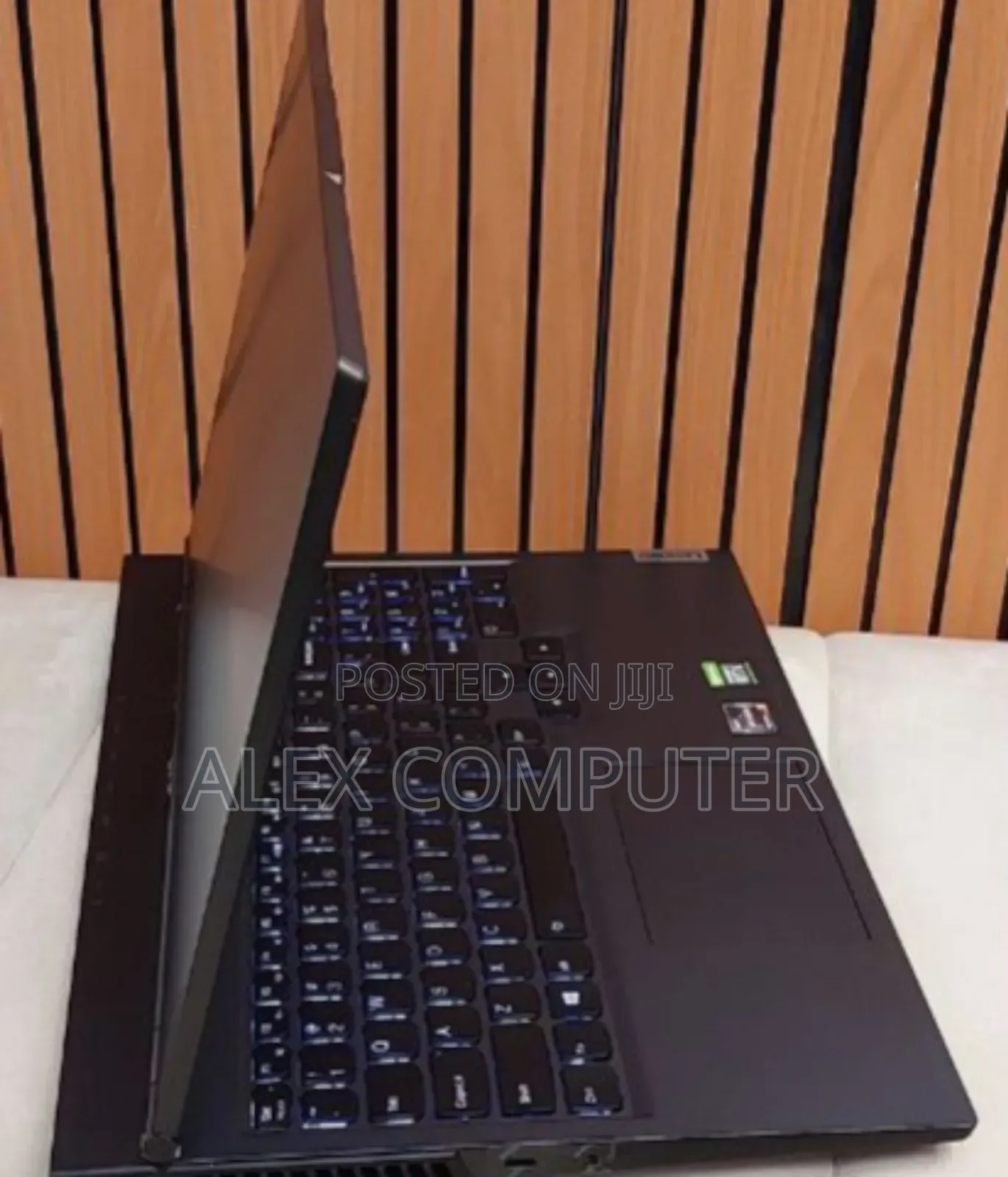 New Laptop Lenovo Legion 5 16GB AMD Ryzen 7 SSD 512GB