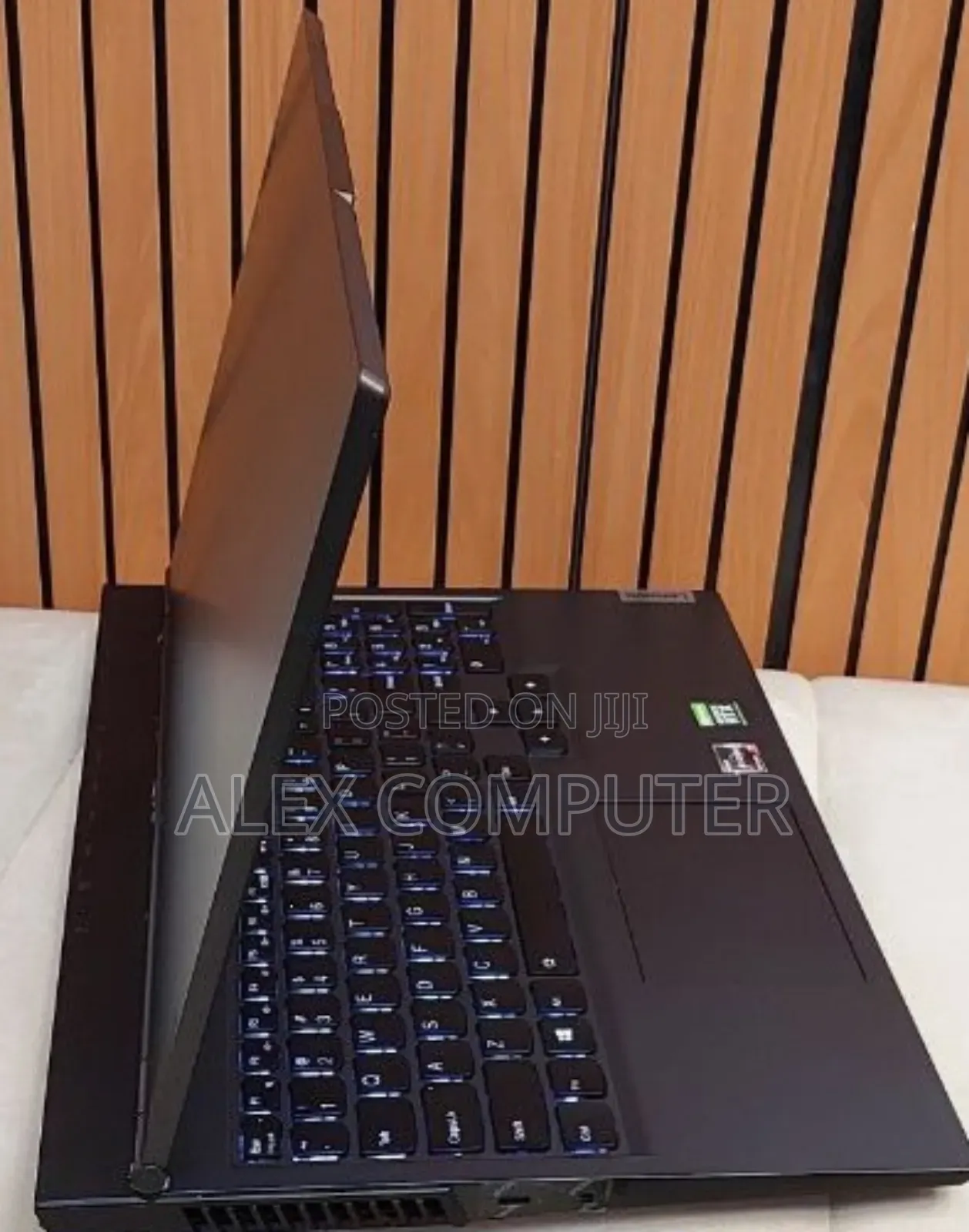 New Laptop Lenovo Legion 5 16GB AMD Ryzen 7 SSD 512GB