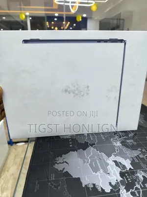 Photo - New Laptop Apple MacBook Air 16GB Apple M4 SSD 256GB