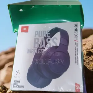 Photo - ‎Brand New JBL 700bt Headset: Stylish Design, Powerful Performance