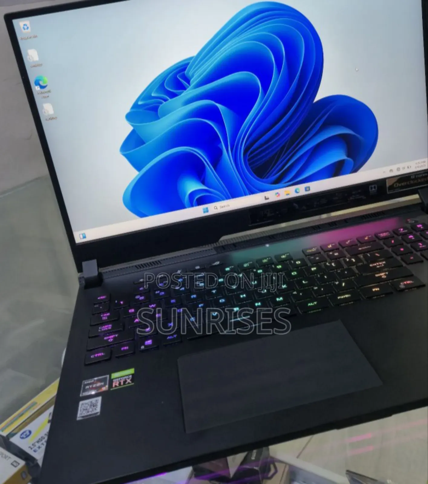 New Laptop Asus ROG Strix G15 32GB AMD Ryzen 9 SSD 1T