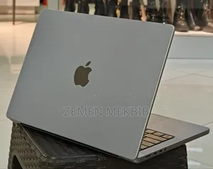 New Laptop Apple MacBook Pro M1 16GB SSD 1T