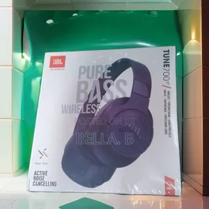 Brand New 700bt Headset: Immerse Yourself in Rich Sound.