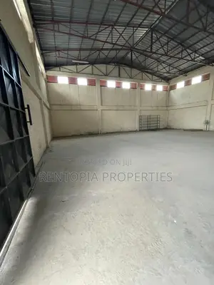 !!የሚከራይ መጋዘን!