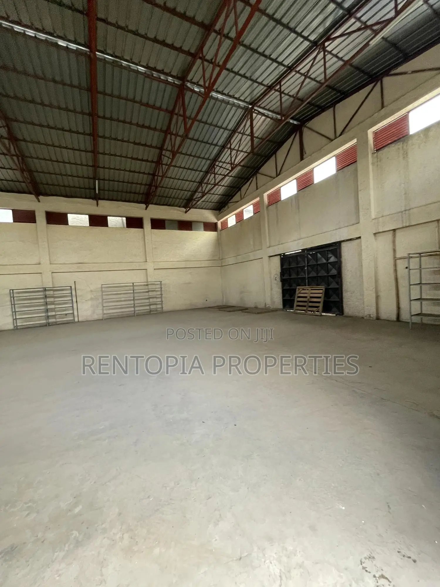 !!የሚከራይ መጋዘን!