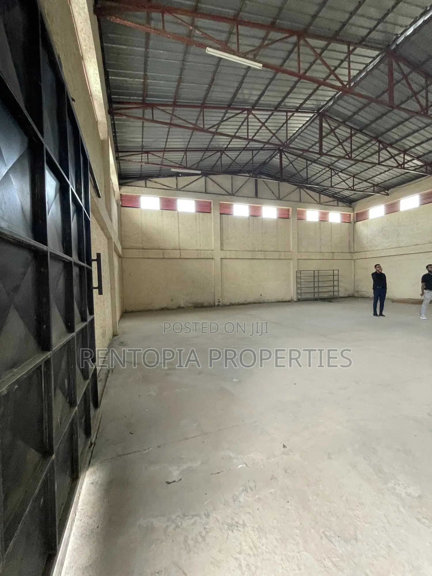 !!የሚከራይ መጋዘን!