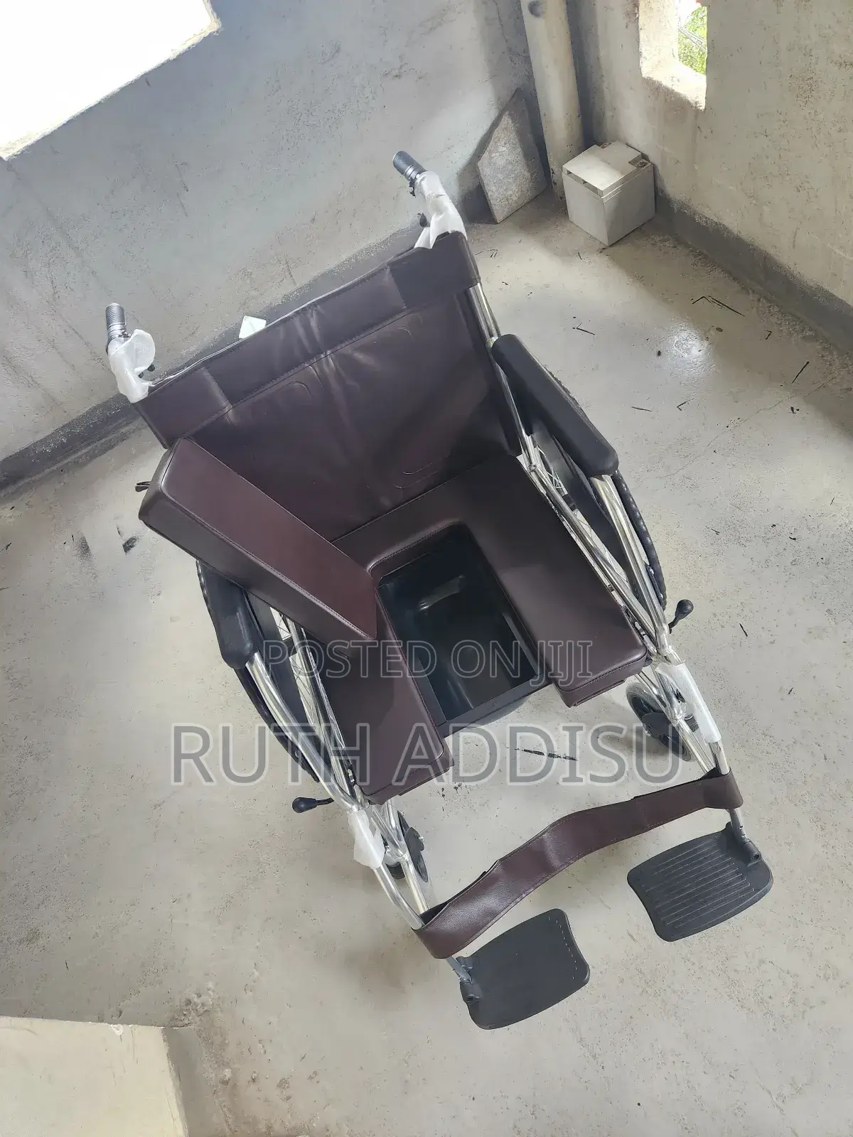 Toilet Wheelchair多次wheelchair序號wheelchair名為wheelchair名弓wheelchair