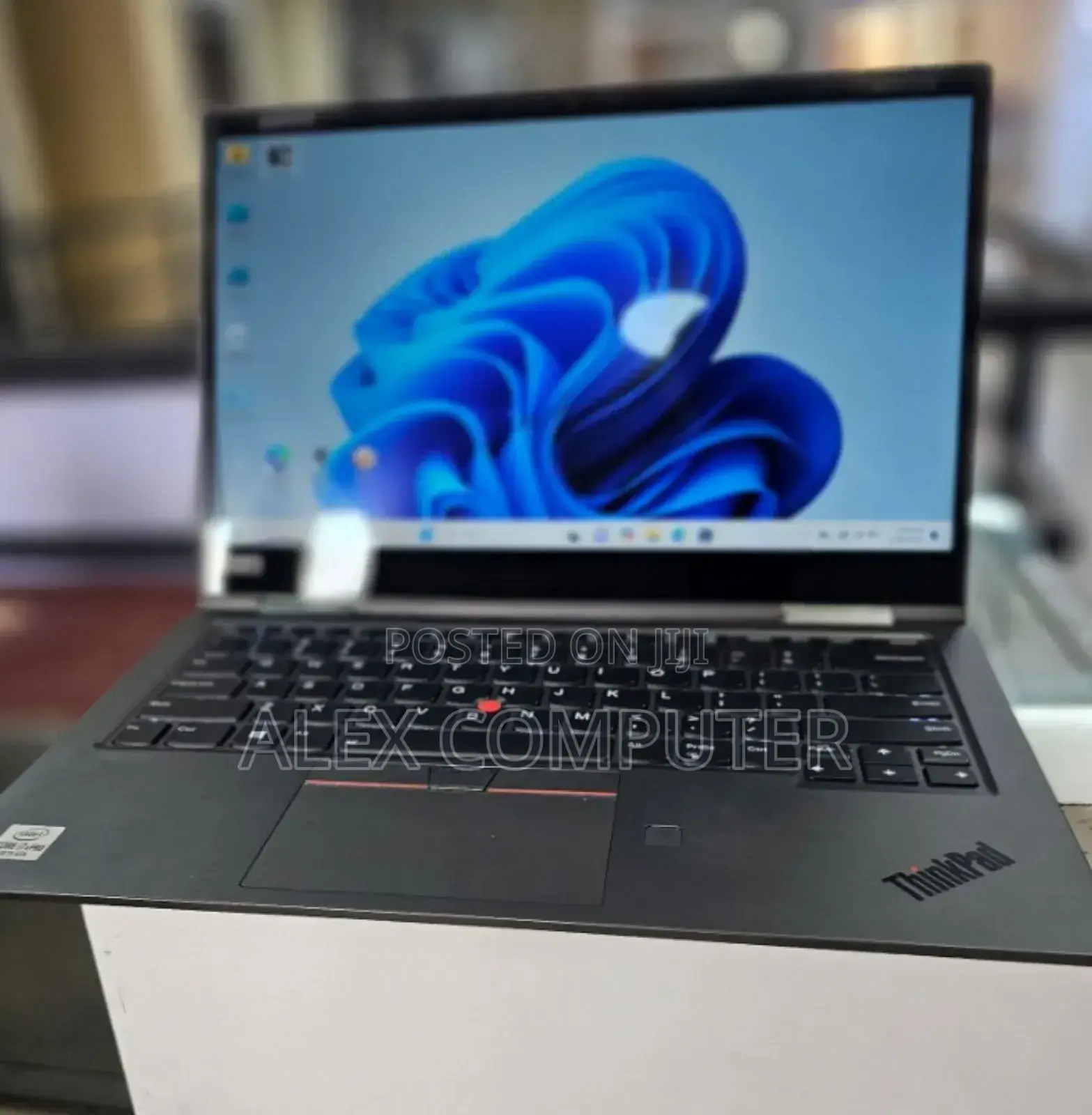 New Laptop Lenovo Thinkpad X1 Yoga 16GB Intel Core I7 SSD 512GB