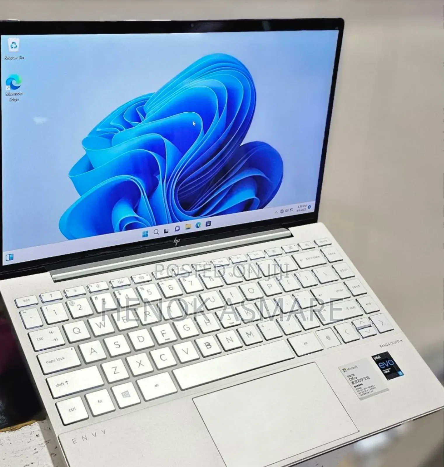 New Laptop HP Envy 13 16GB Intel Core I5 SSD 512GB