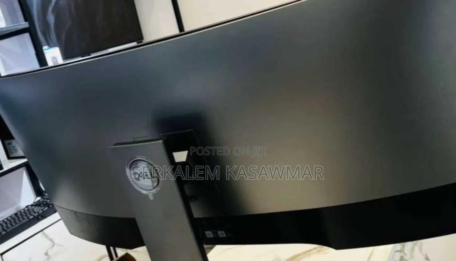 Dell Curved Monitor Model- U3818dw