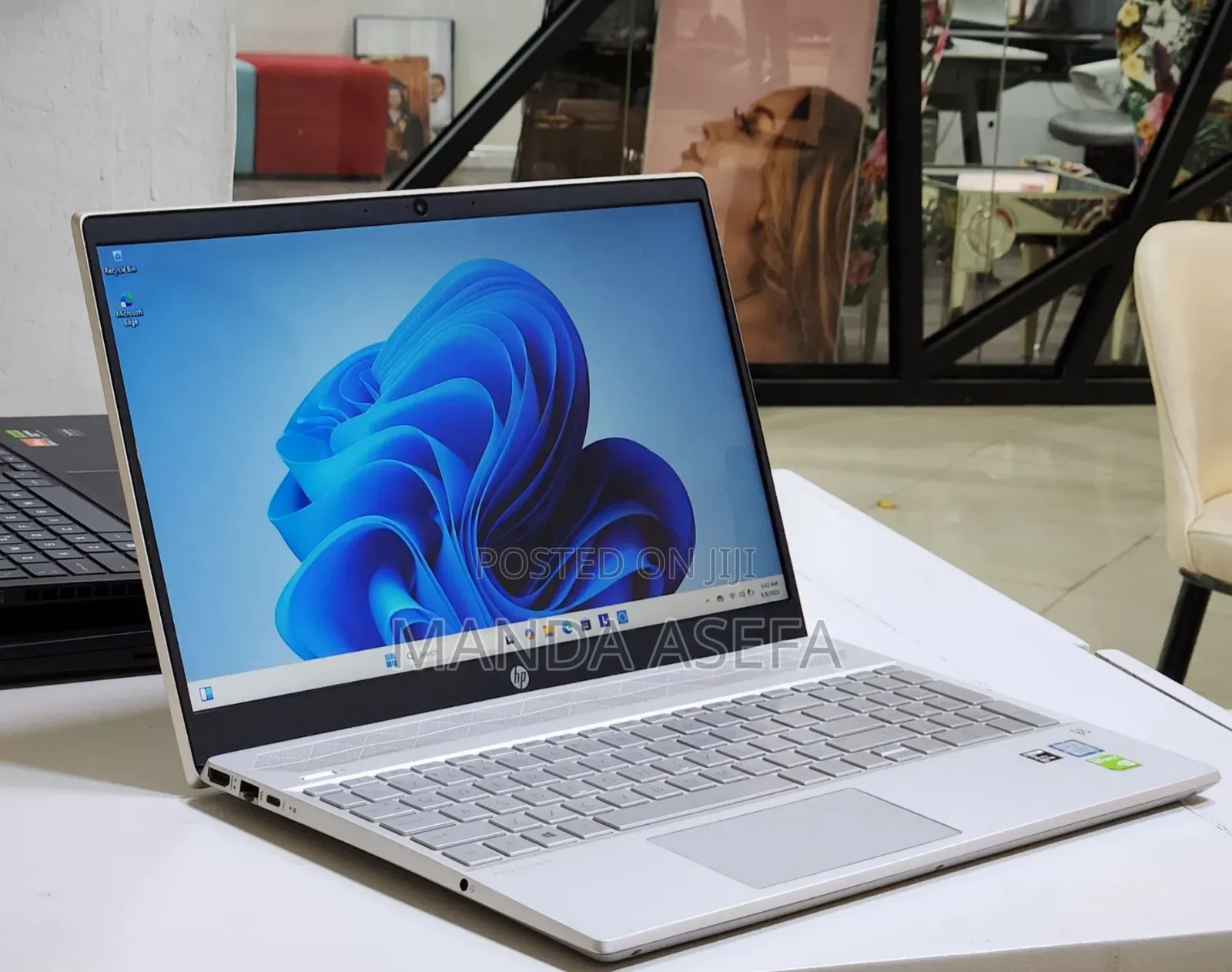 New Laptop HP Pavilion 15 8GB Intel Core I5 HDD+SSD 1T