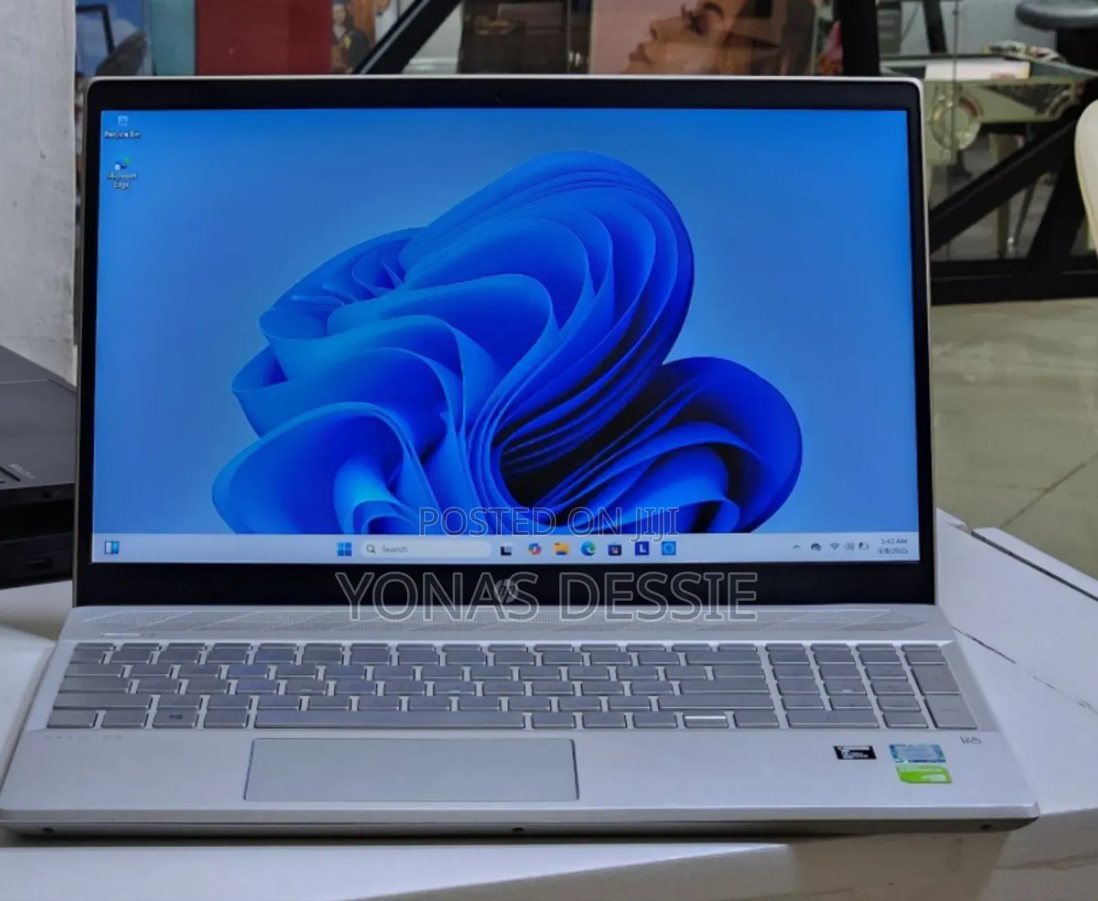 New Laptop HP Pavilion 15 8GB Intel Core I5 HDD+SSD 1T